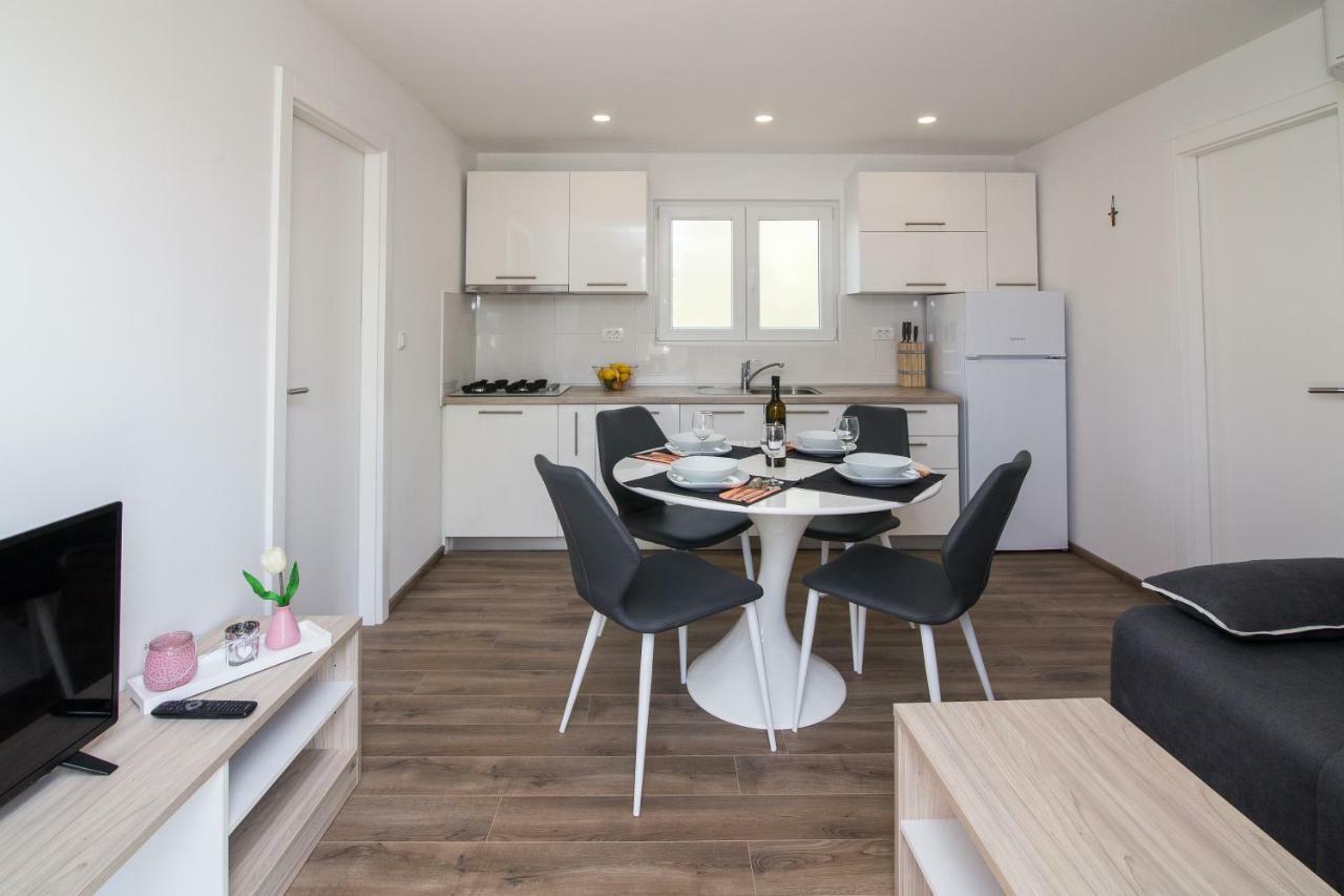 Luxury Mobile Homes Liza2 Biograd Na Moru Exterior foto